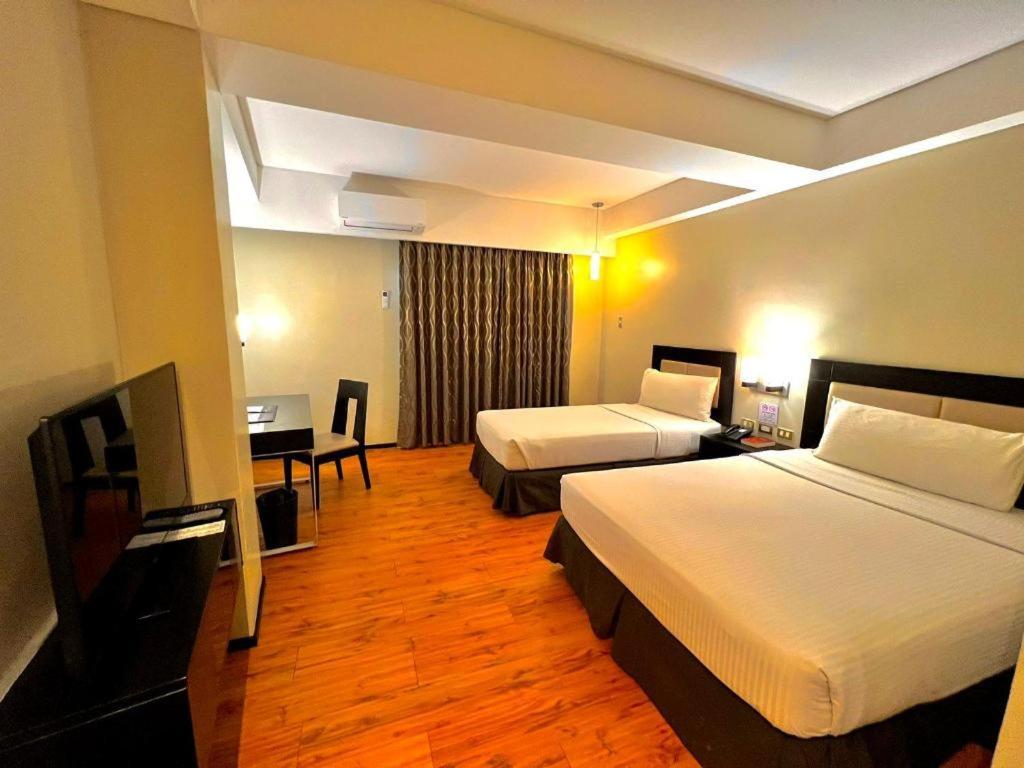Mallberry Suites Business Hotel Cagayan de Oro Luaran gambar