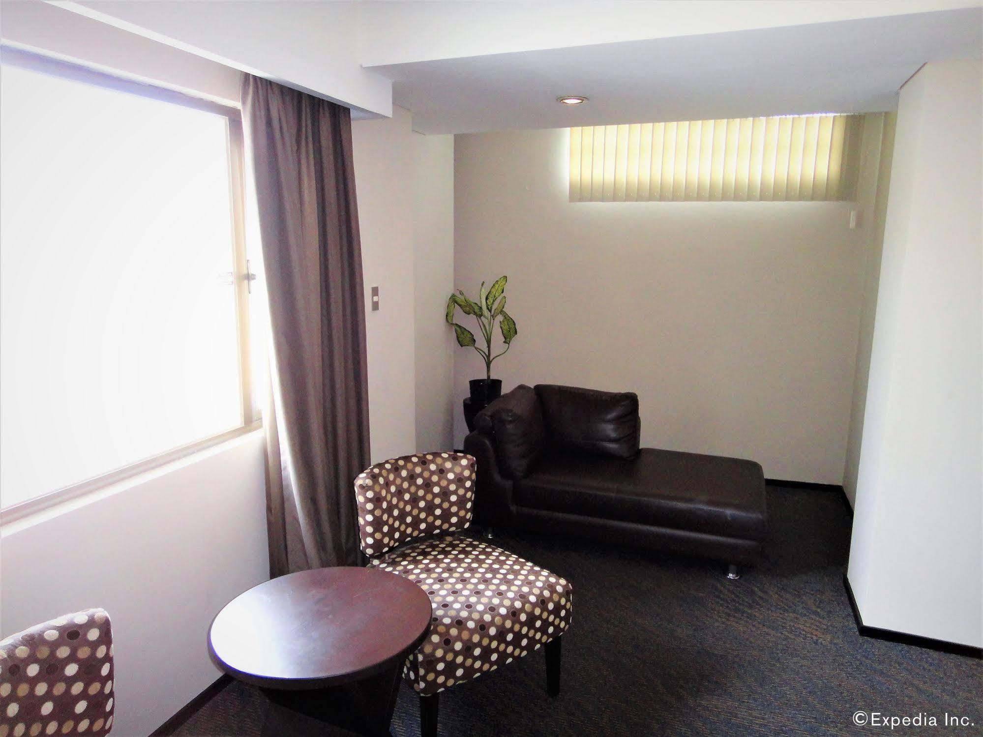 Mallberry Suites Business Hotel Cagayan de Oro Luaran gambar